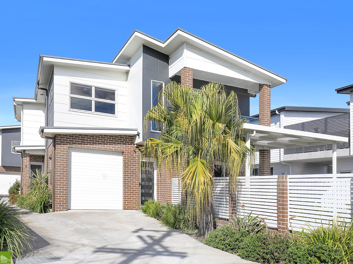 1/56 Thomas Street LAKE ILLAWARRA 11