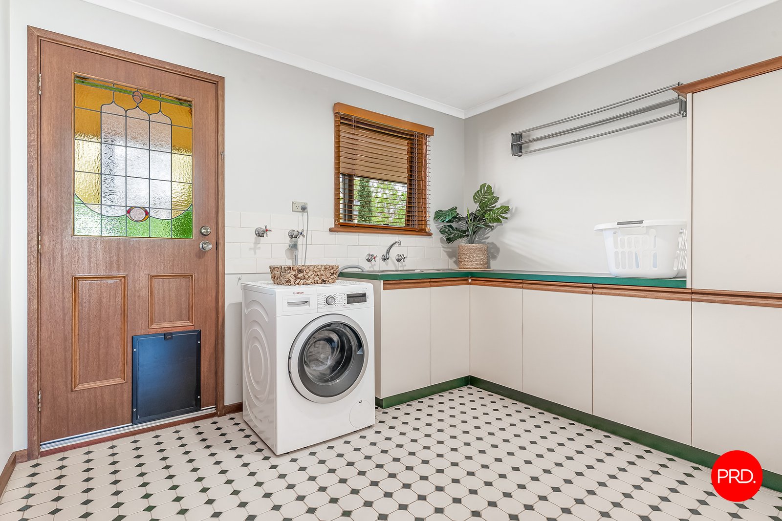 156 Trotting Terrace JUNORTOUN 20