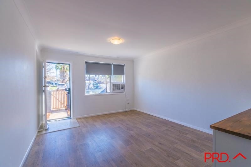 1/56 Vera Street SOUTH TAMWORTH 7