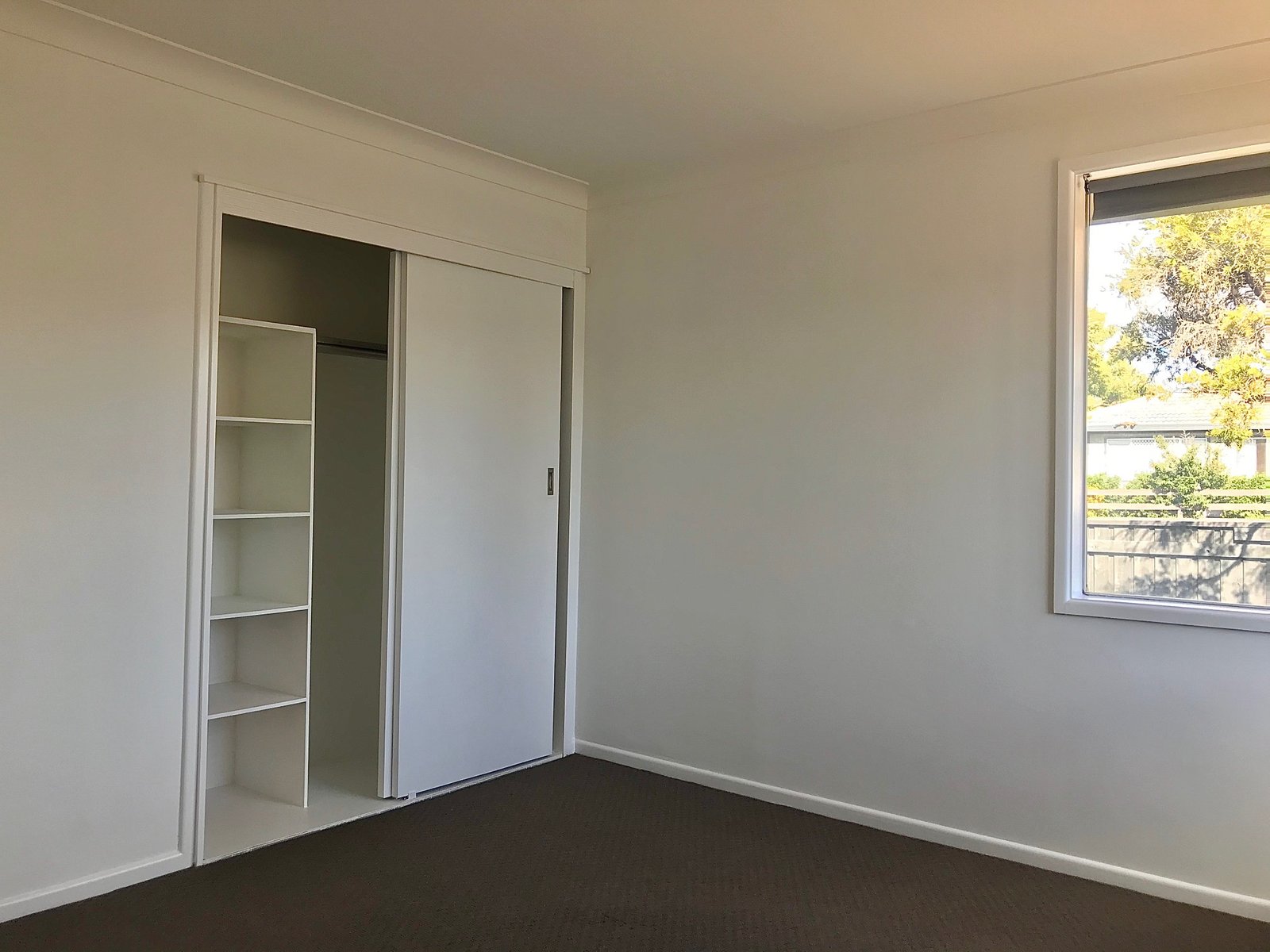 1/56 Vera Street SOUTH TAMWORTH 3