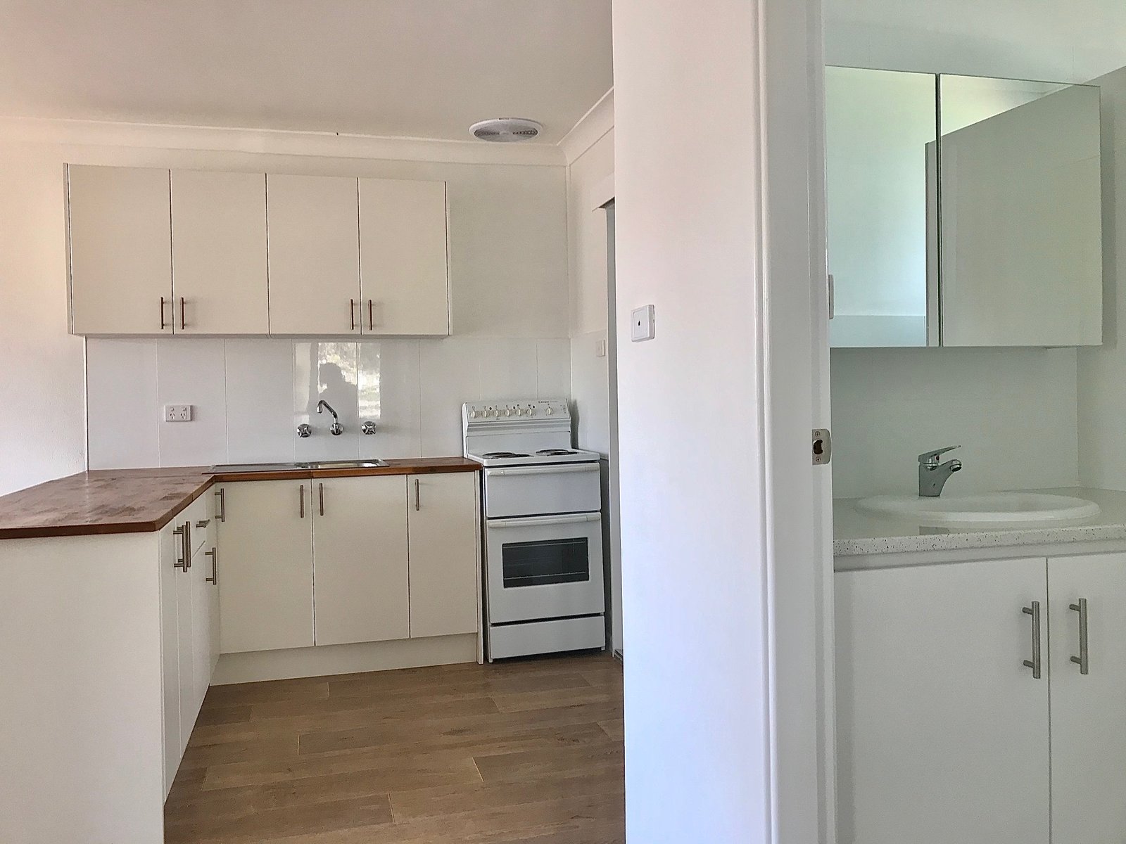 1/56 Vera Street SOUTH TAMWORTH 5