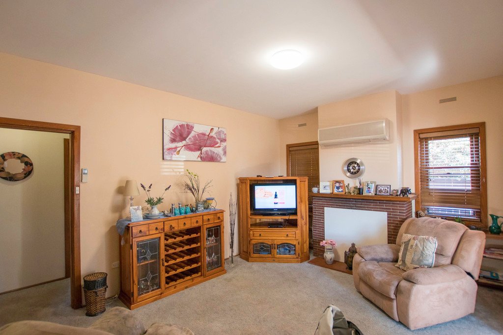 156 Wynyard Street TUMUT 3