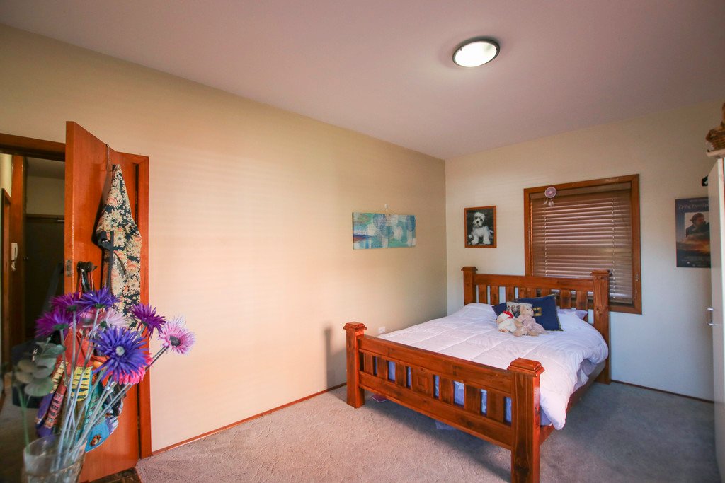 156 Wynyard Street TUMUT 10