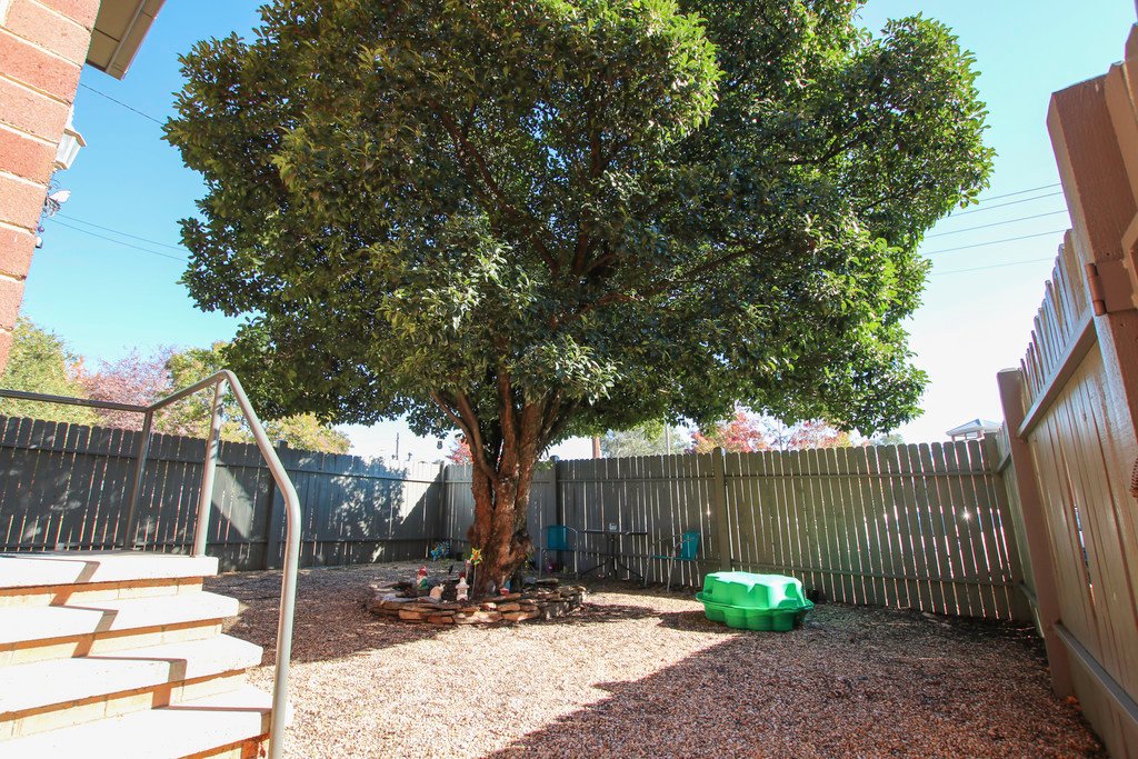 156 Wynyard Street TUMUT 12