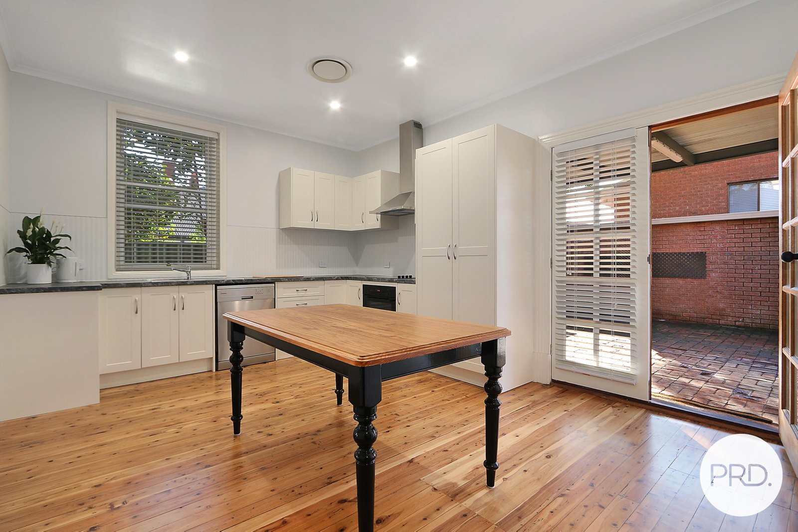 1/560 Wyse Street ALBURY 2