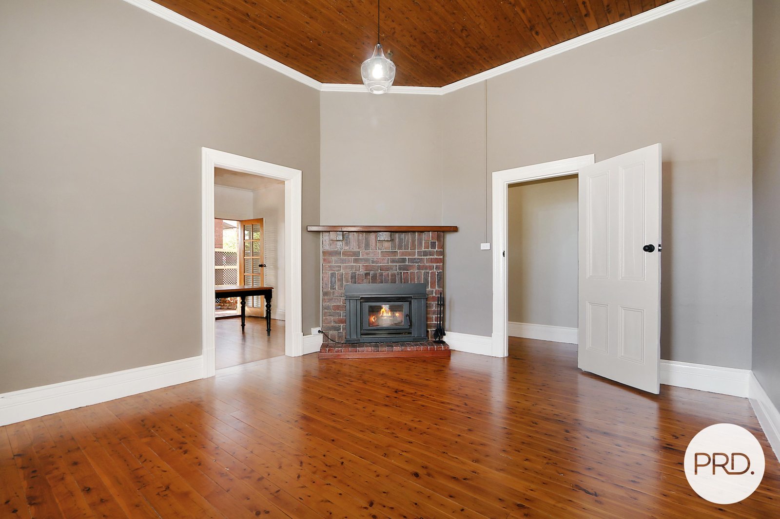 1/560 Wyse Street ALBURY 3