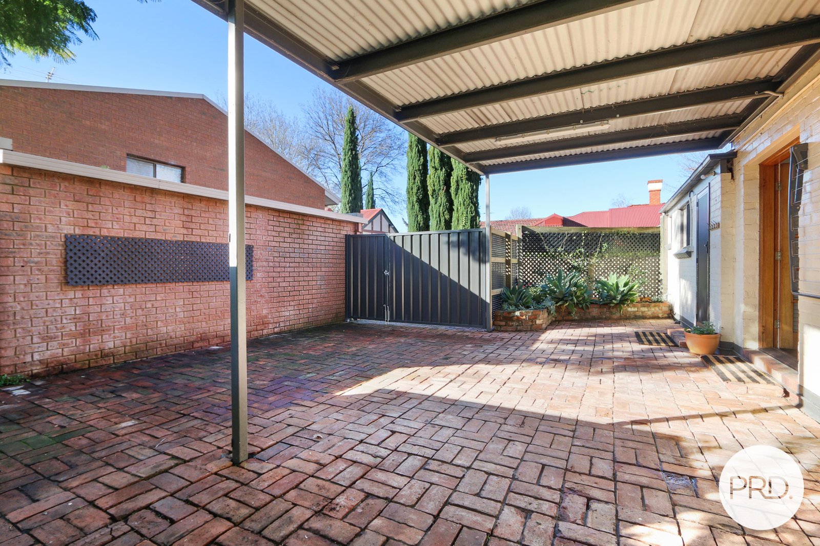 1/560 Wyse Street ALBURY 9