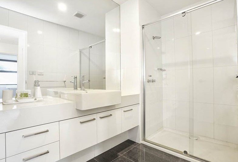 Gallery: 15/64-66 Riversdale Road