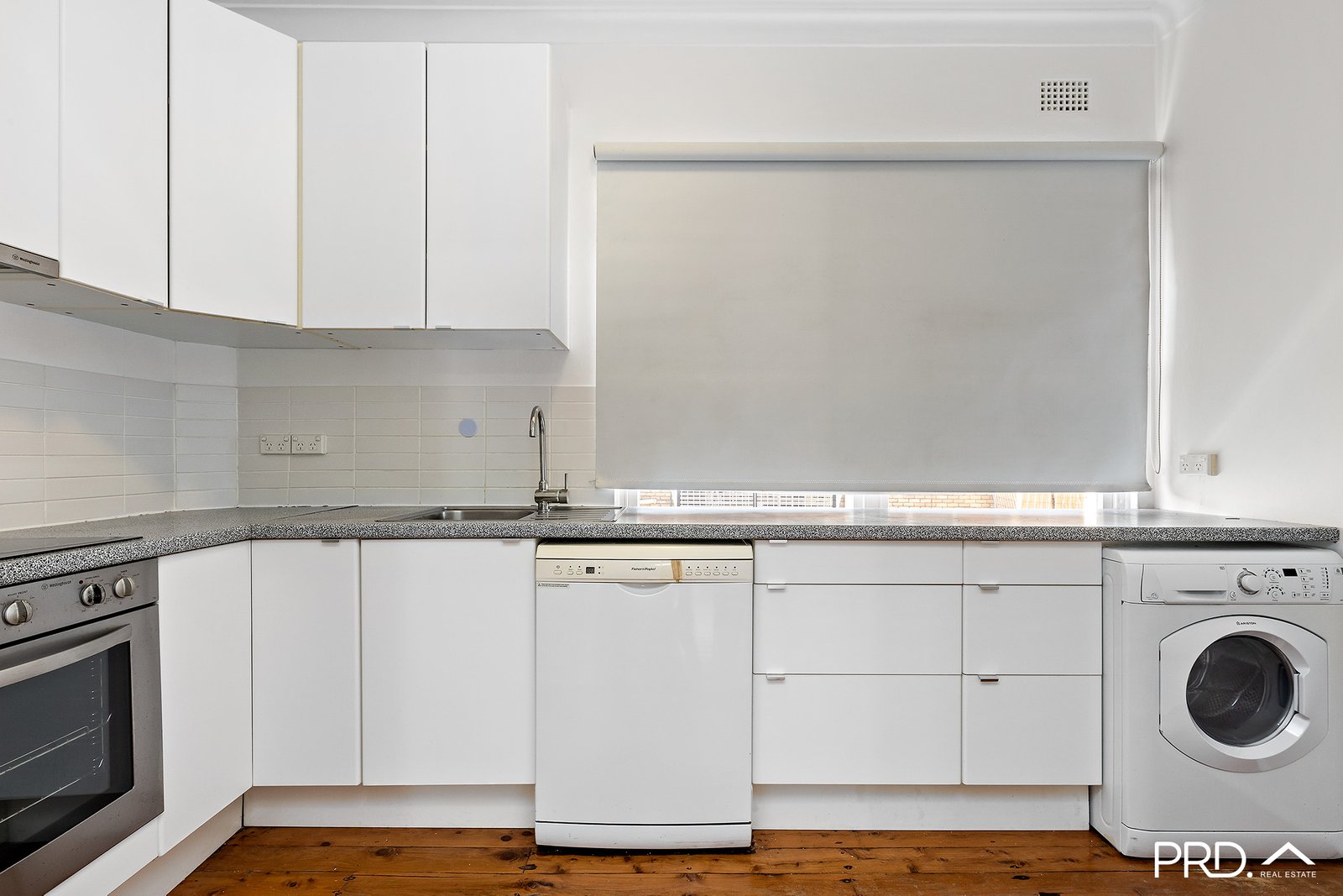 15/676 Rocky Point Road SANS SOUCI 3