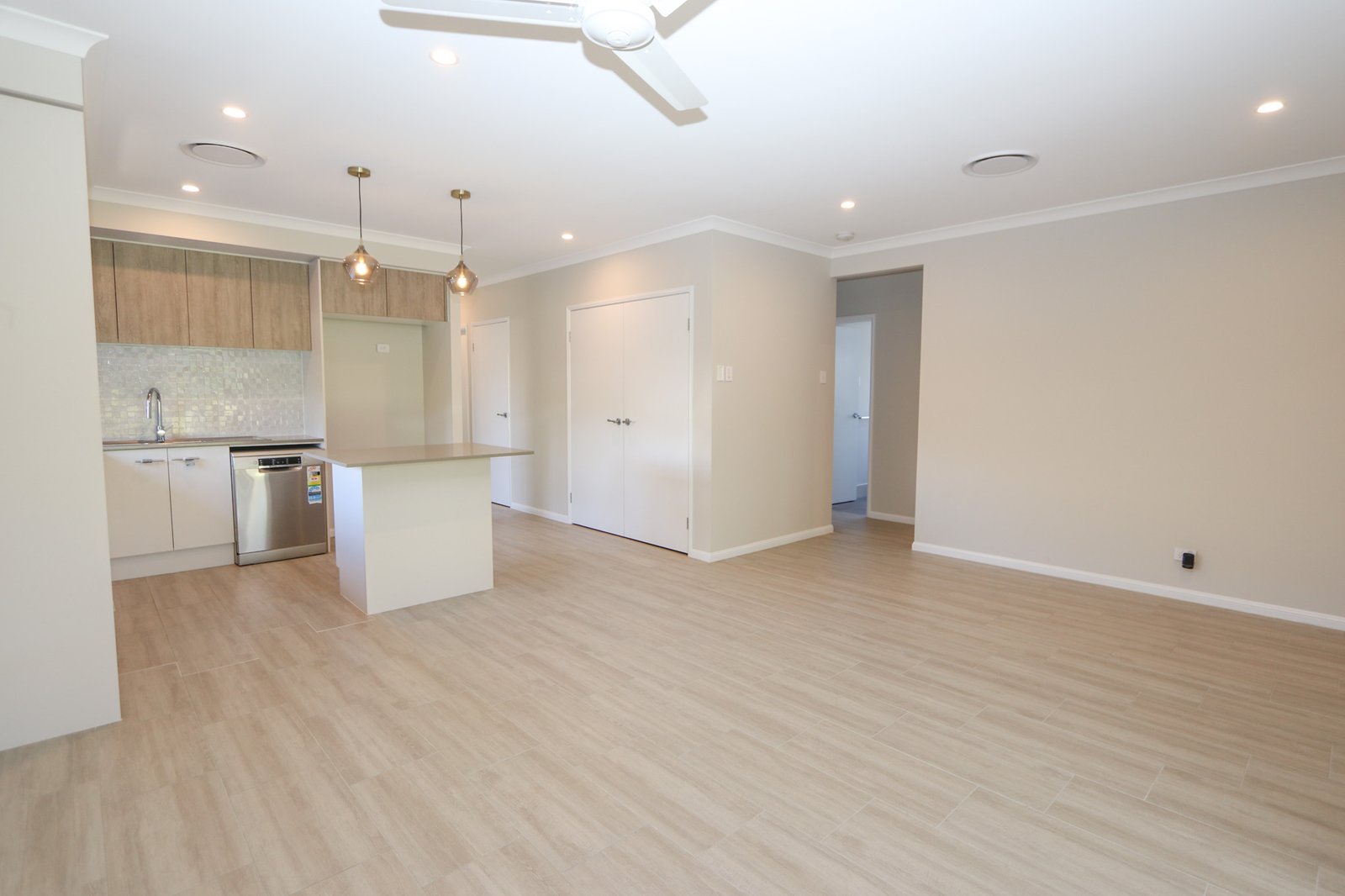 156a Heeb Street BENOWA 7