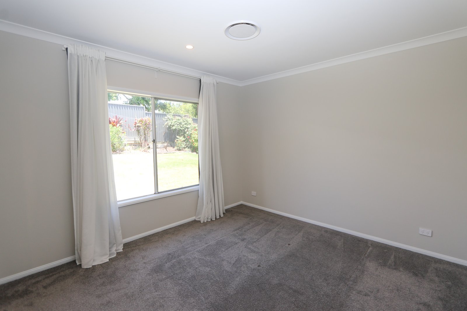 156a Heeb Street BENOWA 11