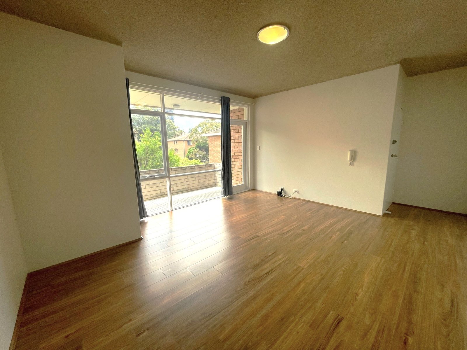 15/7 Bellevue Parade HURSTVILLE 3