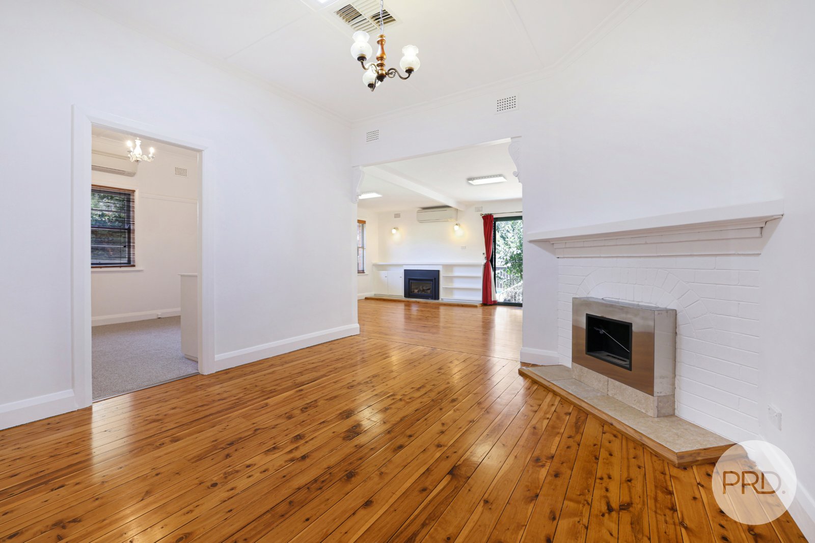 157 Brisbane Street TAMWORTH 16