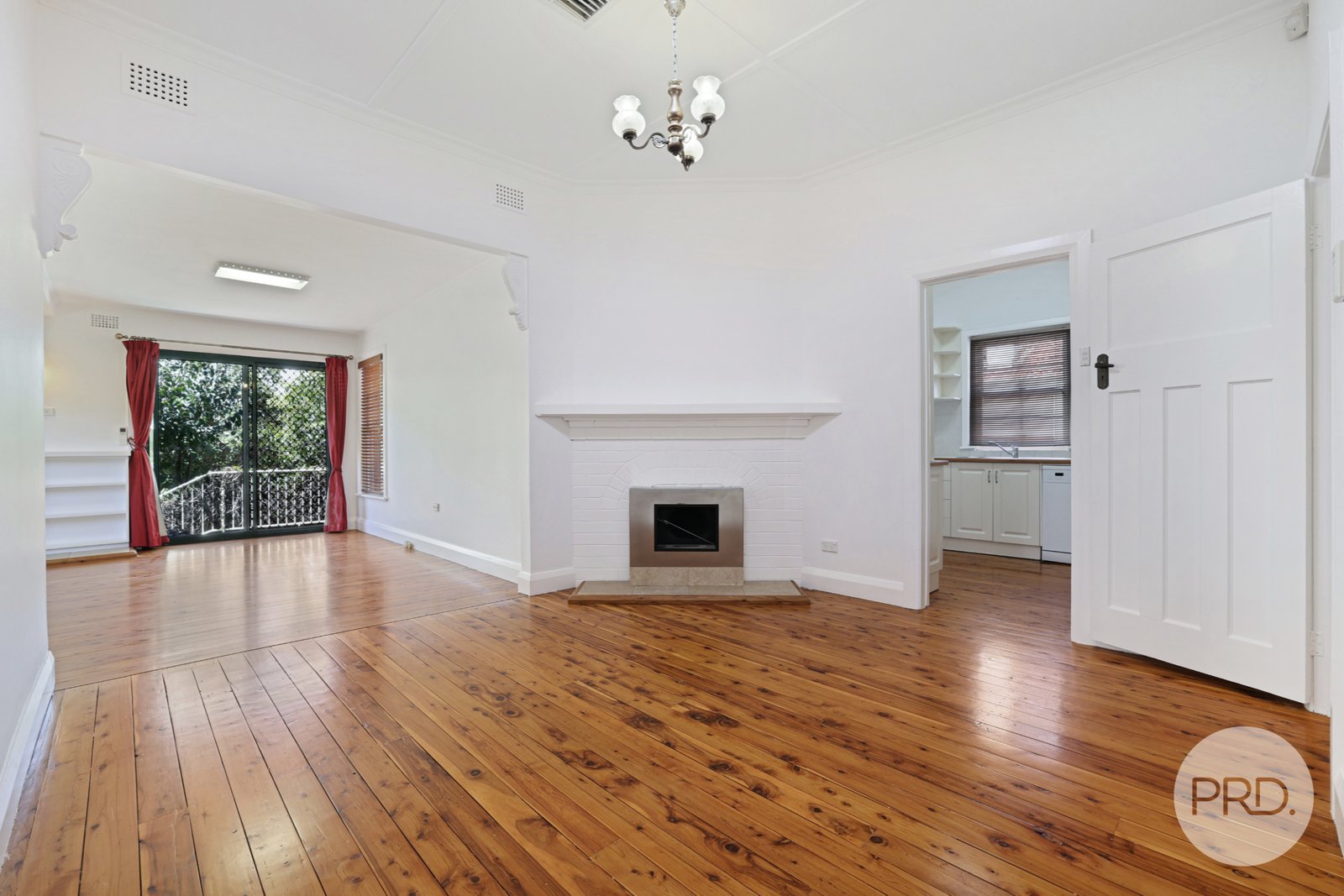 157 Brisbane Street TAMWORTH 17