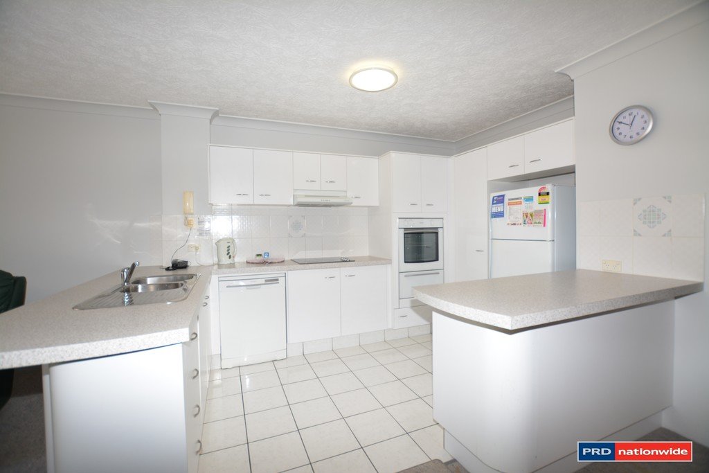 15/7 First Avenue BURLEIGH HEADS 4