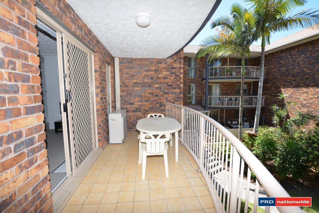15/7 First Avenue BURLEIGH HEADS 9