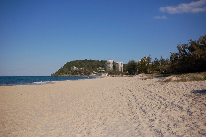 15/7 First Avenue BURLEIGH HEADS 14
