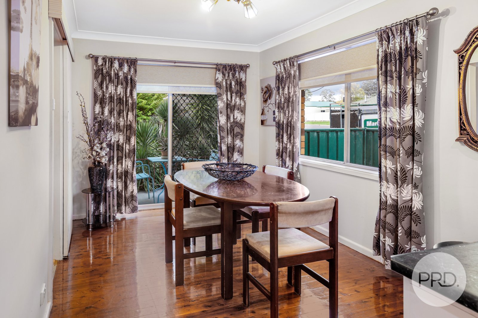 157 Hillvue Road TAMWORTH 5