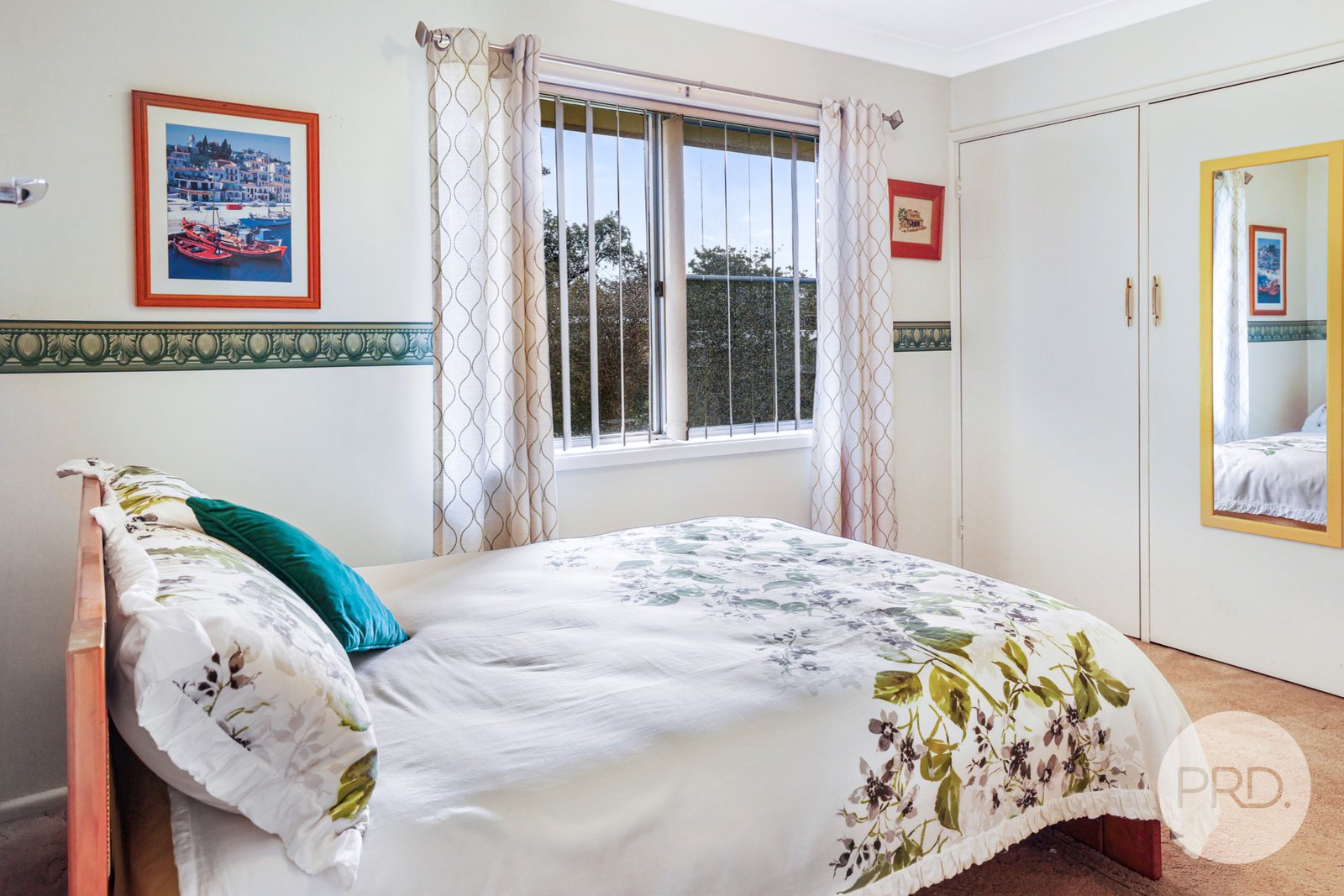 157 Hillvue Road TAMWORTH 11