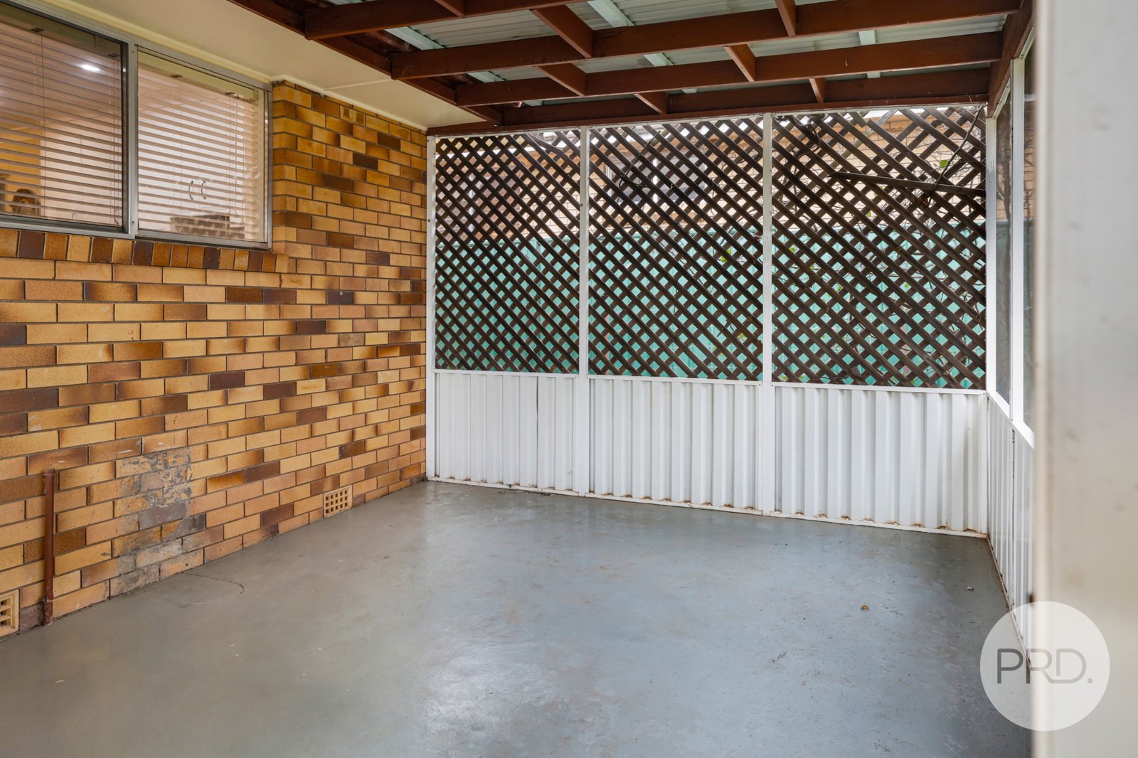 157 Hillvue Road TAMWORTH 14