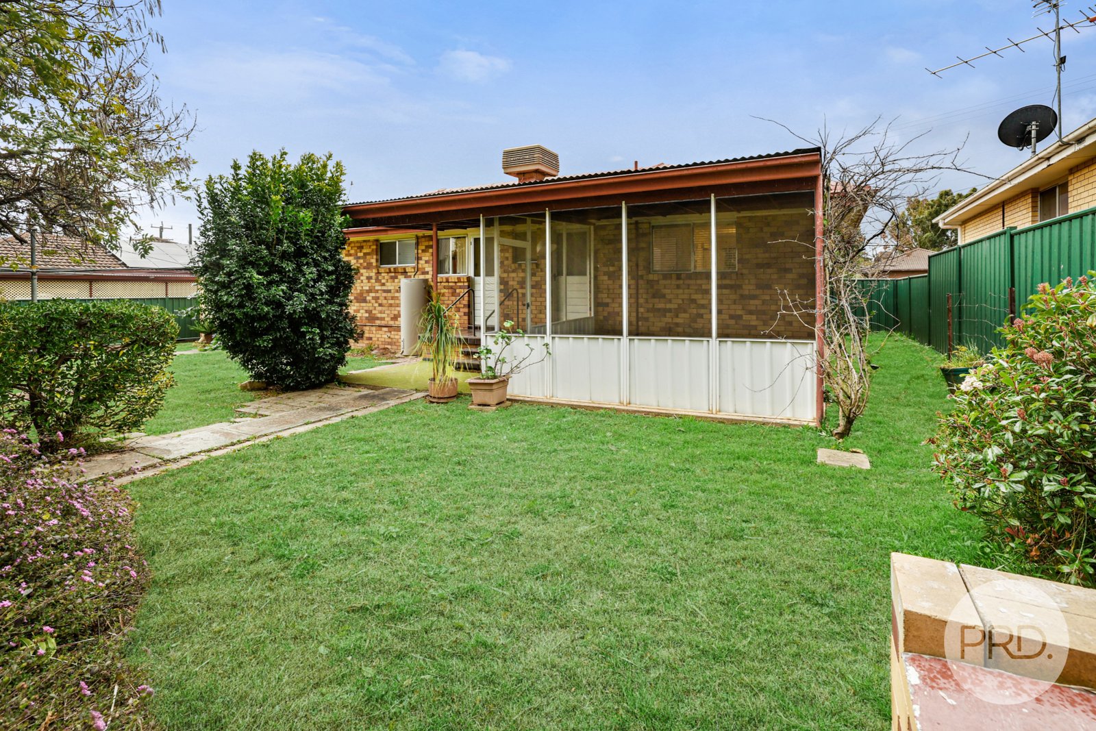 157 Hillvue Road TAMWORTH 15