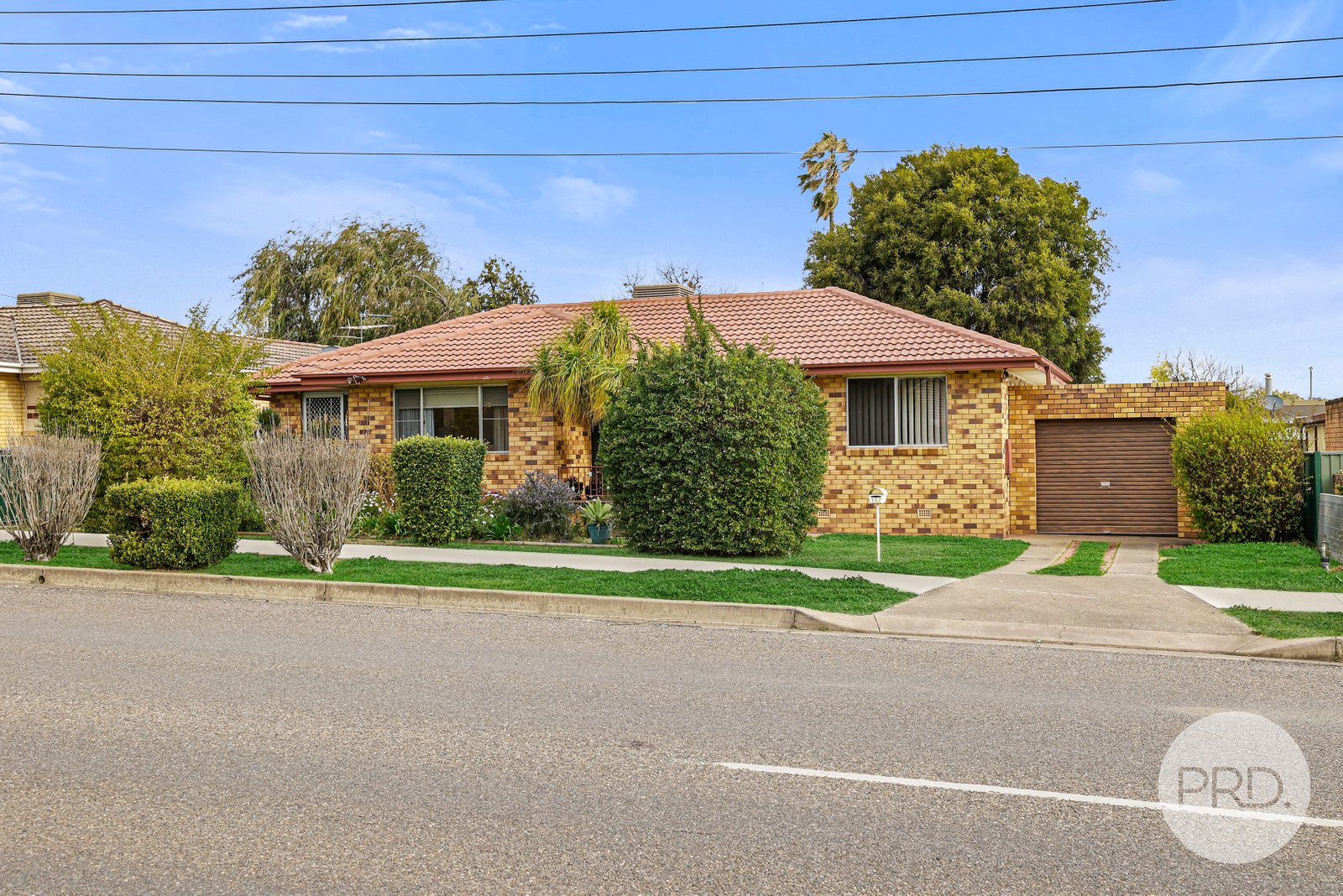 157 Hillvue Road TAMWORTH 23
