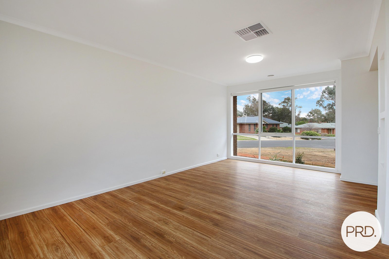 157 Hotham Circuit THURGOONA 4