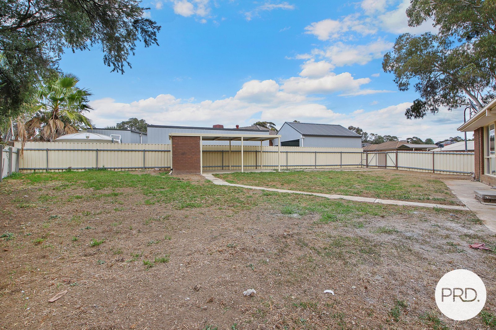 157 Hotham Circuit THURGOONA 11