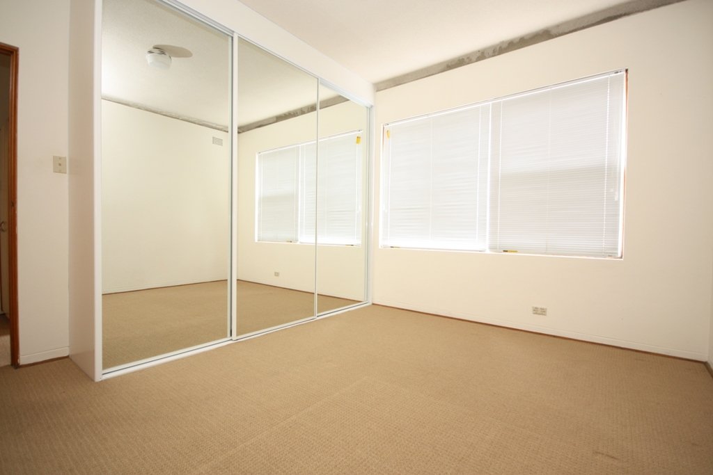 157 Russell Avenue DOLLS POINT 3