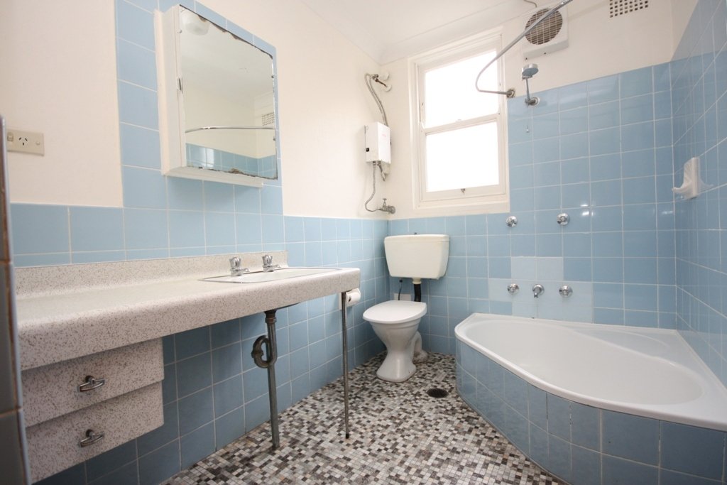157 Russell Avenue DOLLS POINT 5