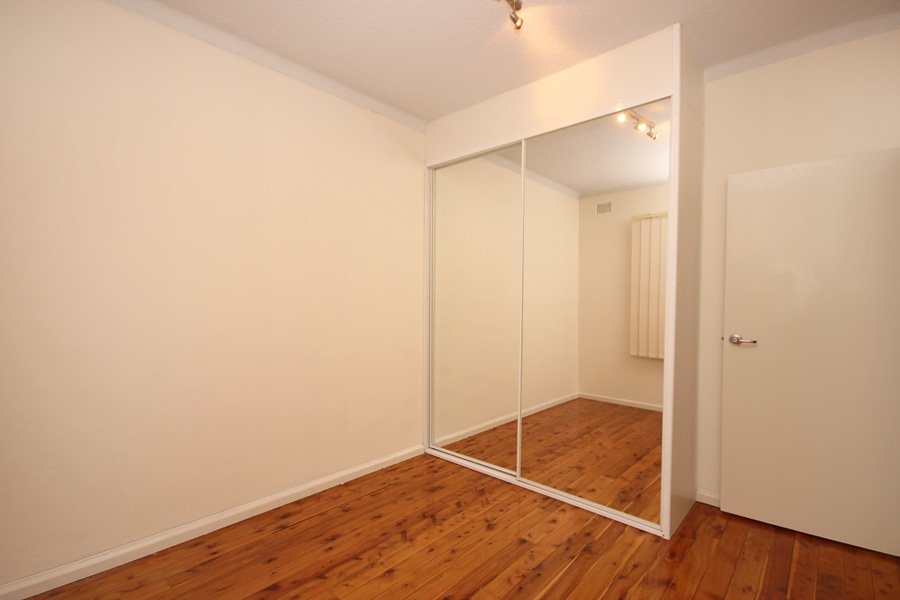 157 Russell Avenue DOLLS POINT 4
