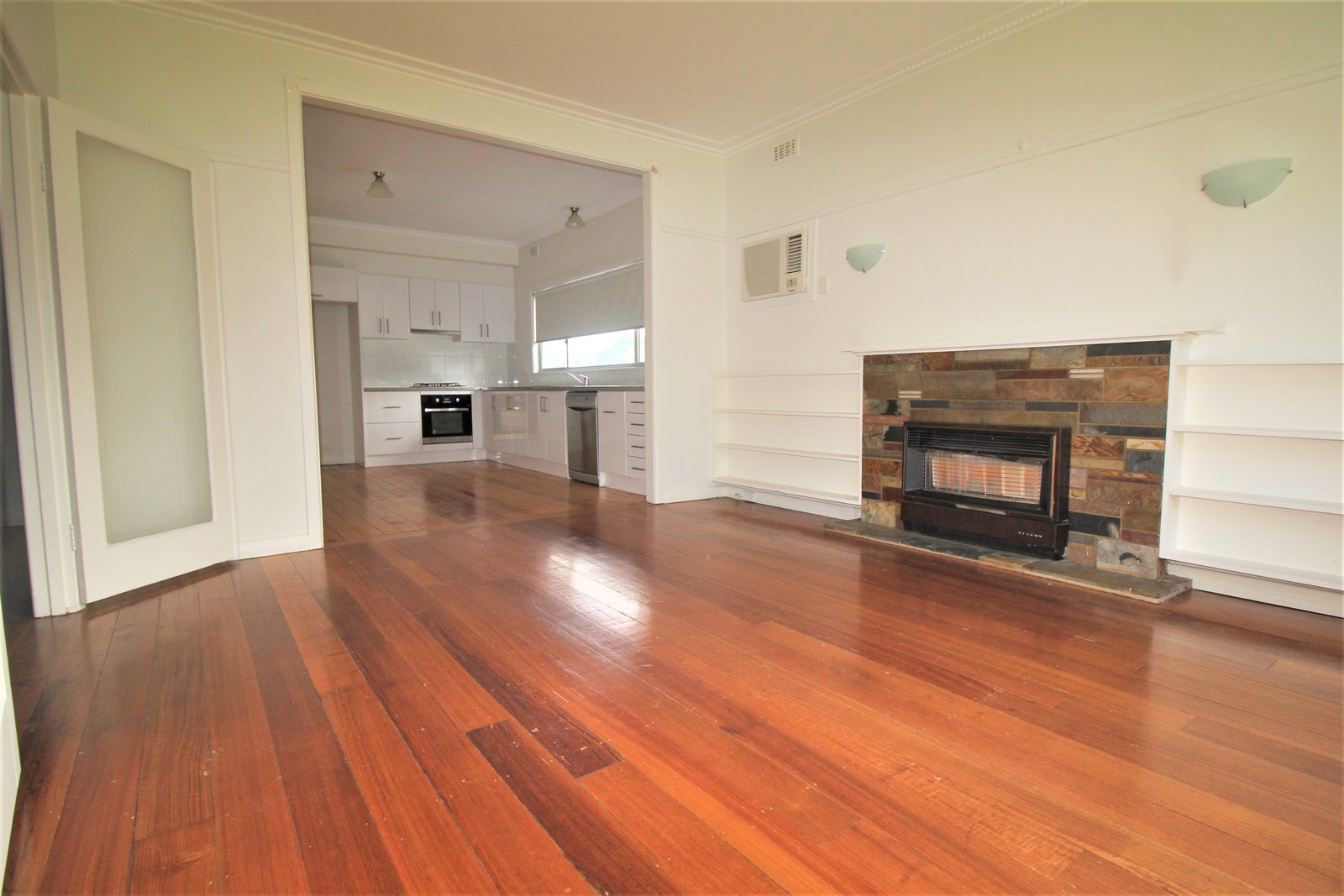 Gallery: 157 Station Street
