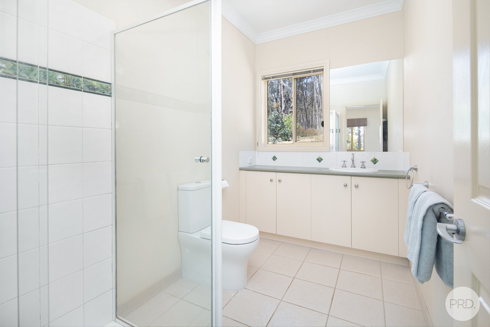 157 Vermont Road SMYTHESDALE 11