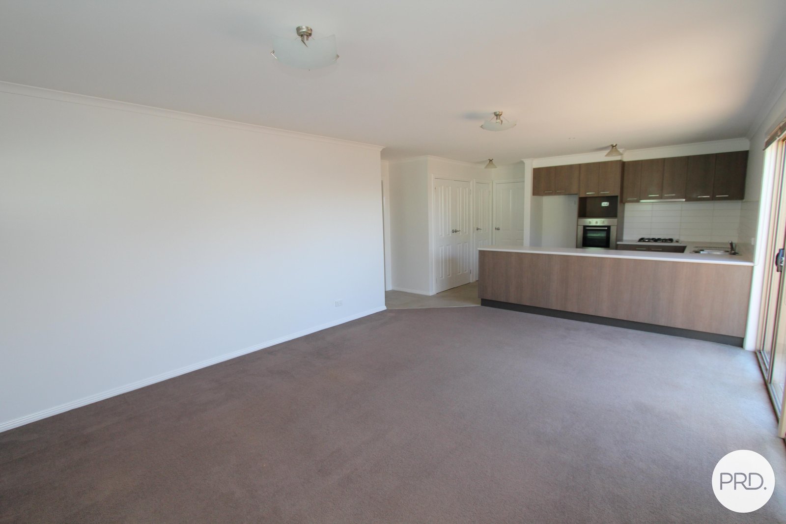 157 Walker Street SEBASTOPOL 13