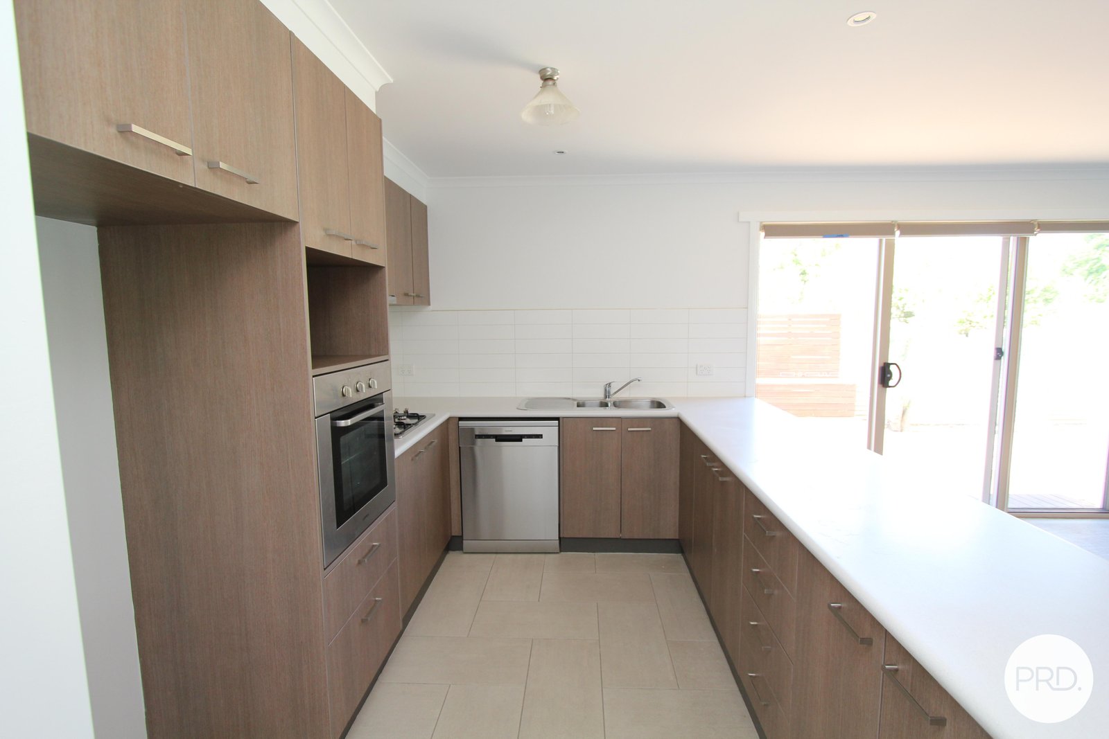 157 Walker Street SEBASTOPOL 18