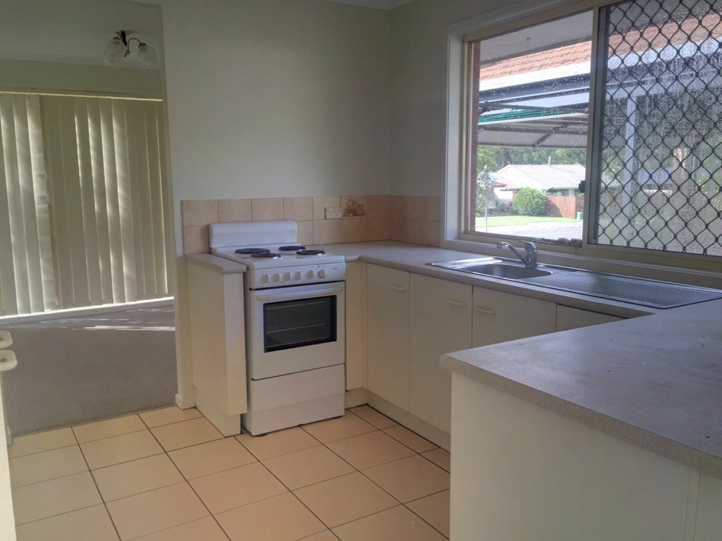 157 Wallandra Road MUDGEERABA 4