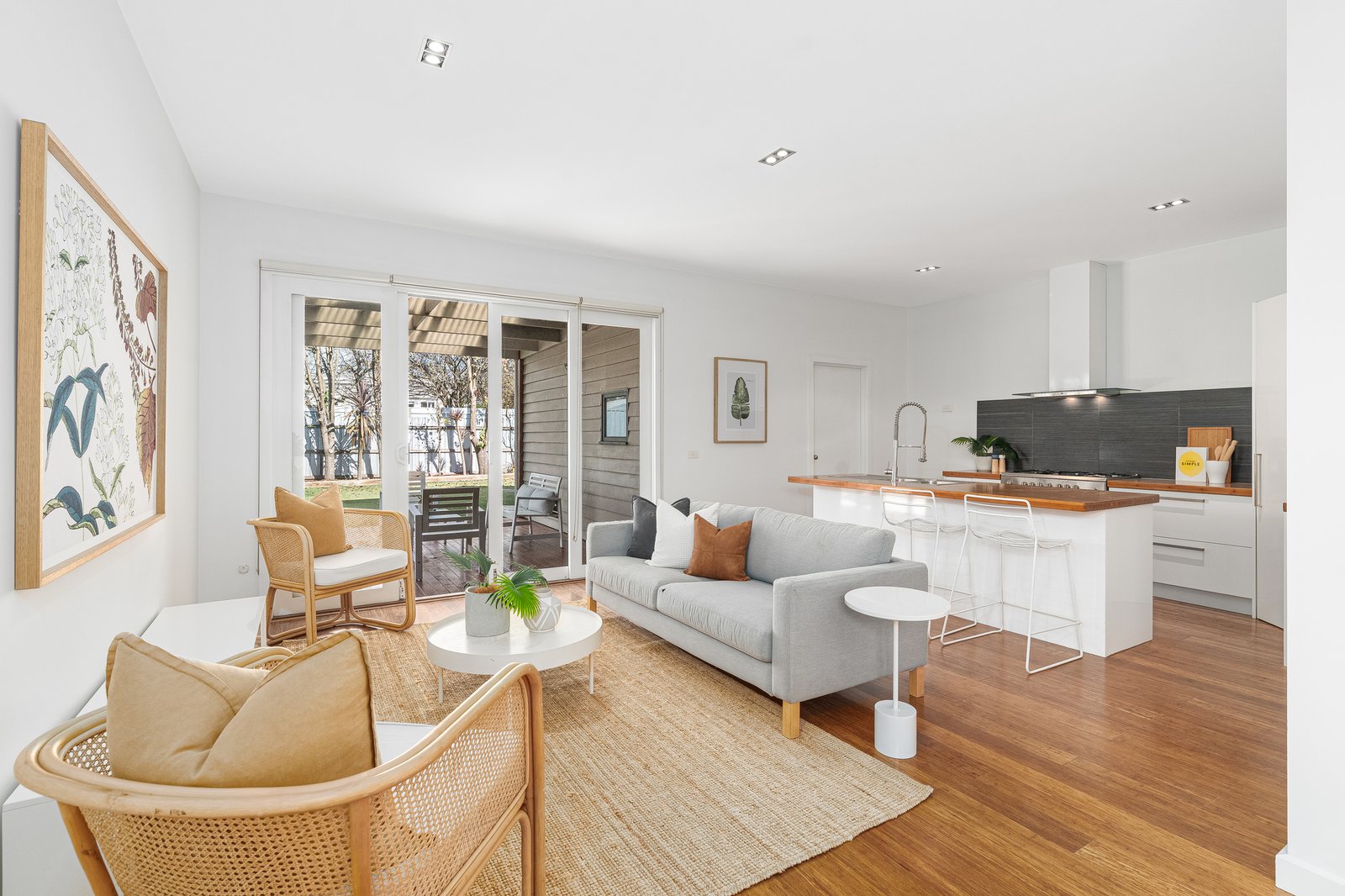 Gallery: 1/57 Waratah Street