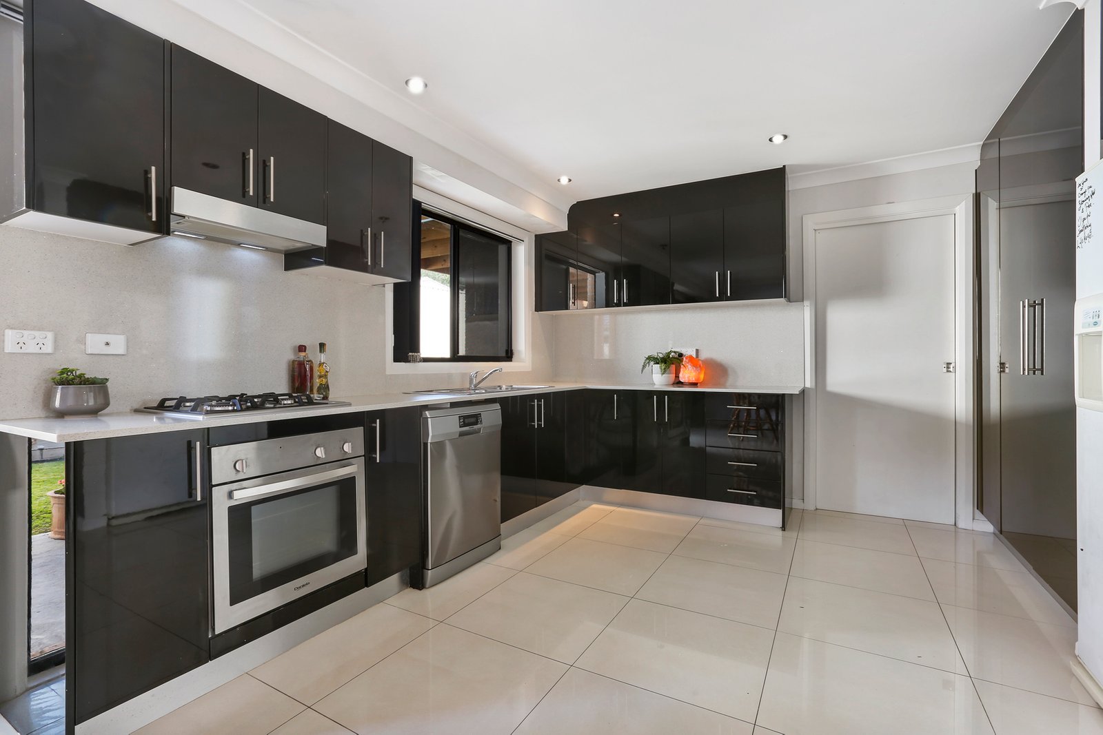 157 Wyndarra Way KOONAWARRA 2