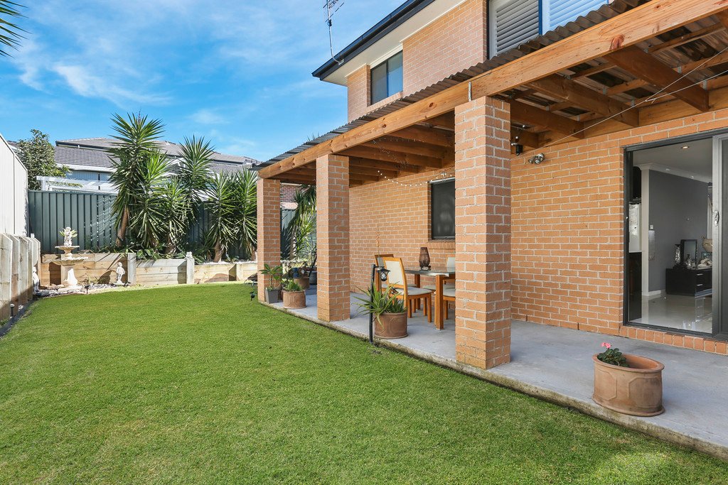157 Wyndarra Way KOONAWARRA 6