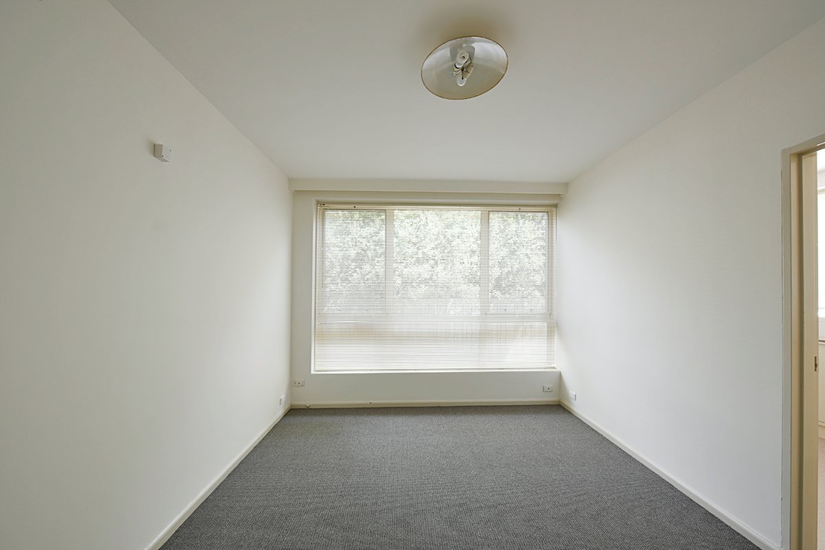 Gallery: 15/71 Allison Road