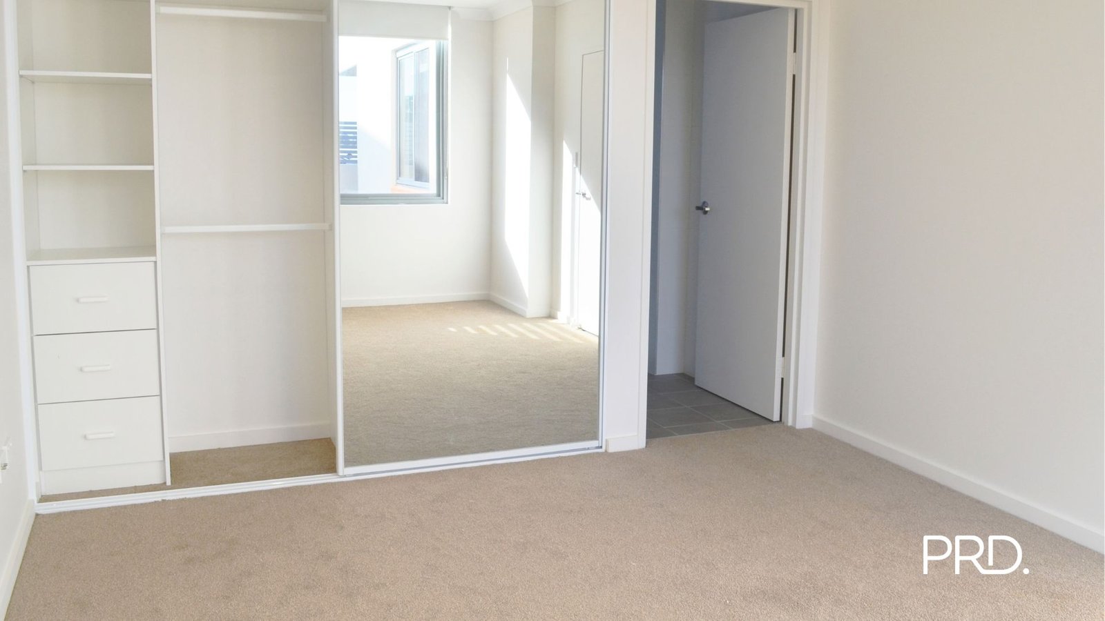 15/71 Deerubbin Dr  Glenmore Park 7