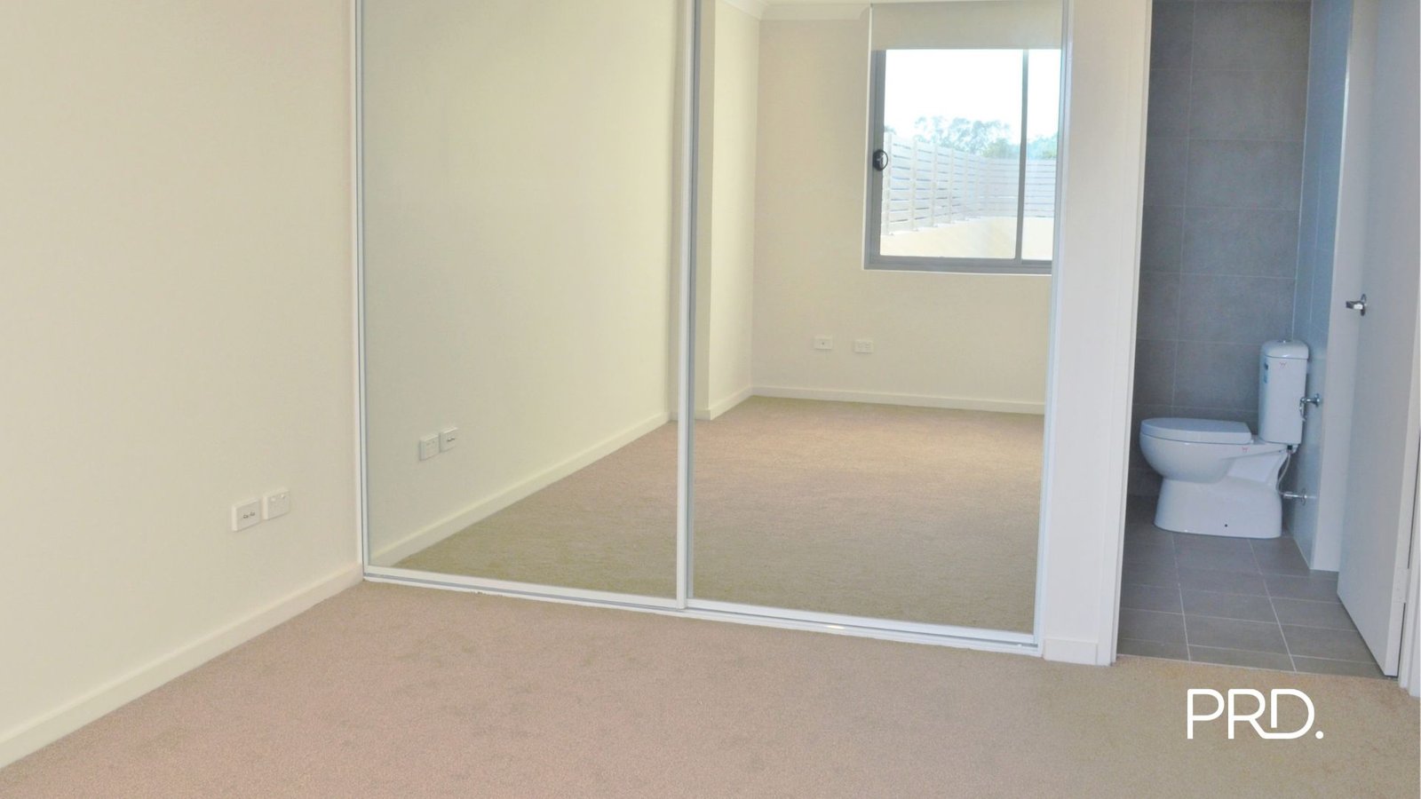 15/71 Deerubbin Dr  Glenmore Park 6