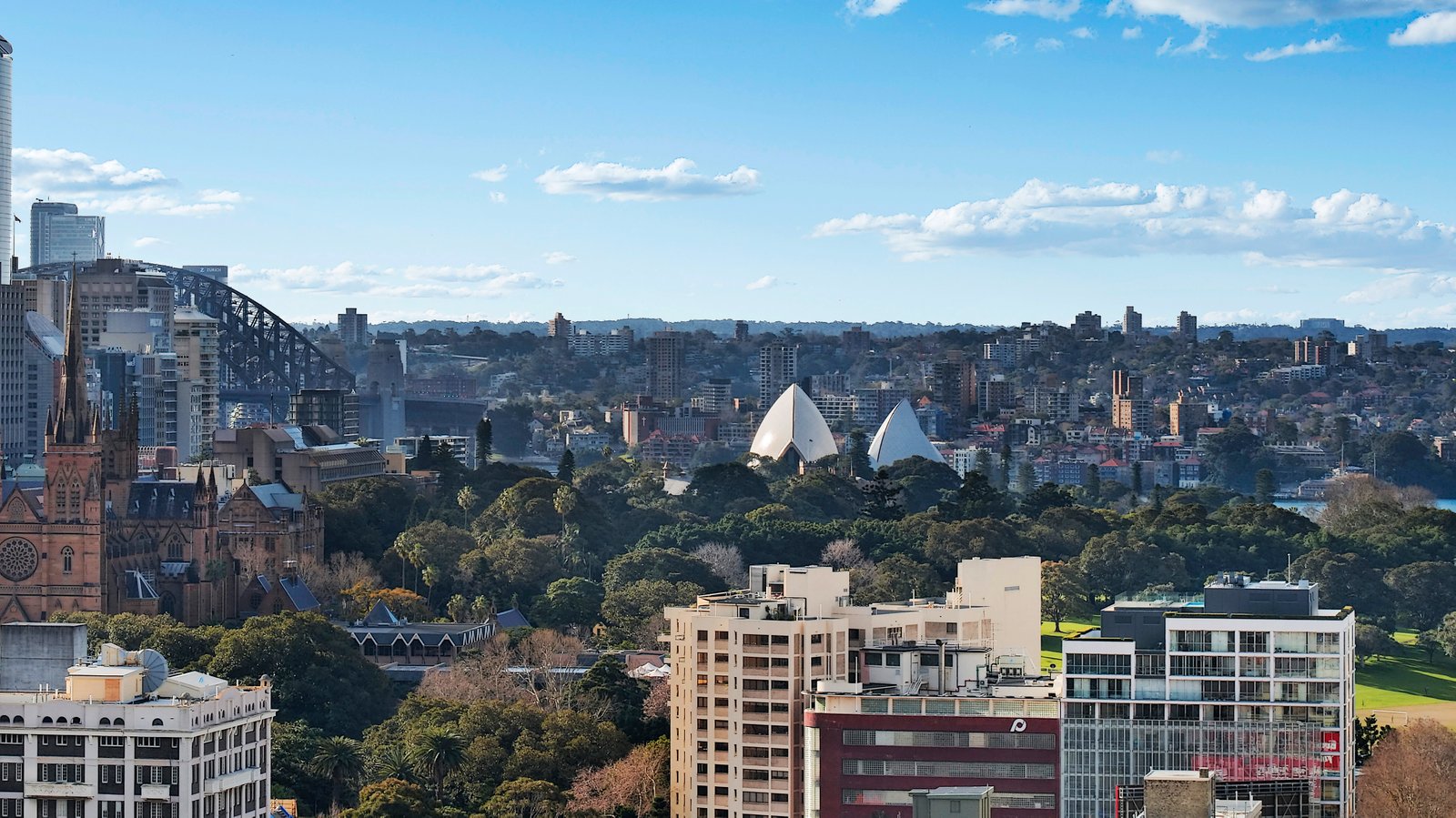 157/220 Goulburn Street DARLINGHURST 9
