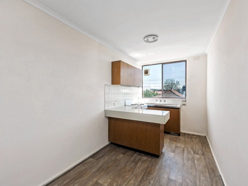 Gallery: 15/745 Barkly Street