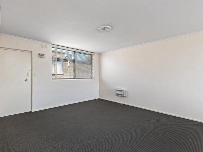 Gallery: 15/745 Barkly Street