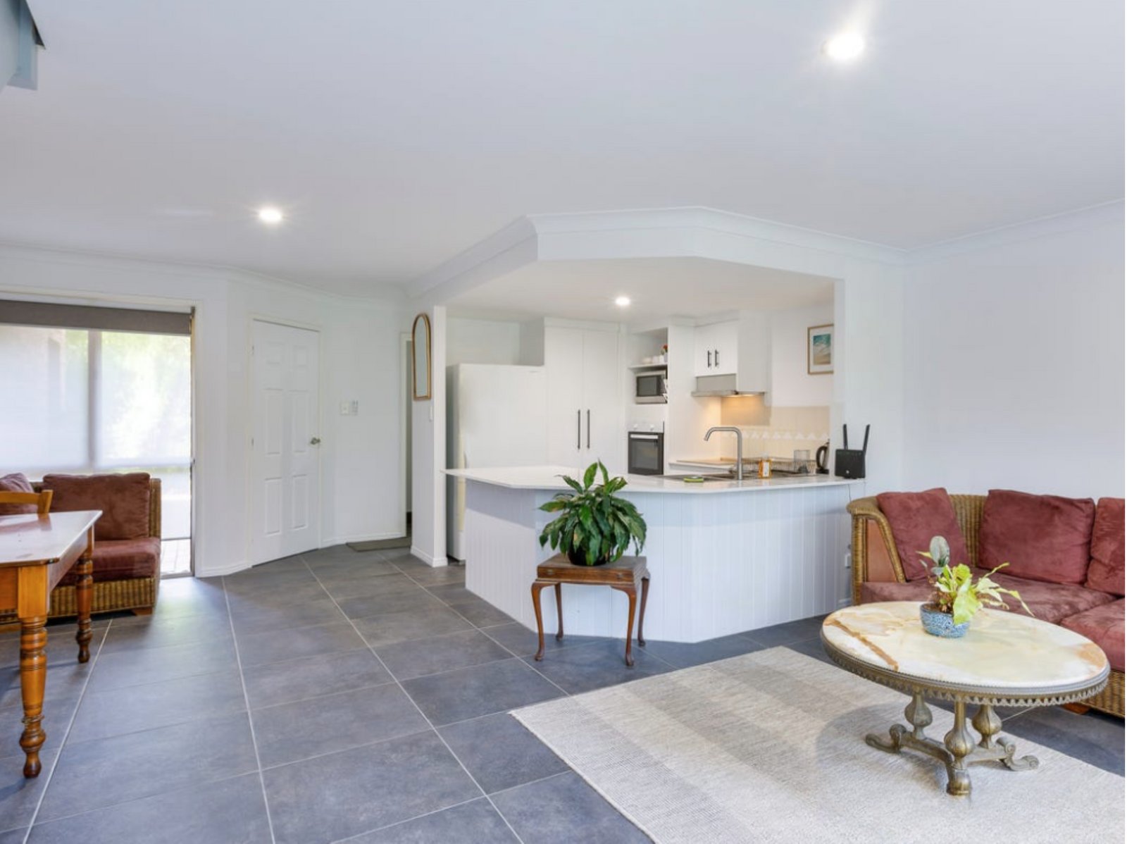 15/75 Brown Street LABRADOR 1