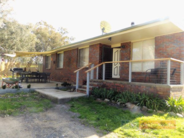1575 Gocup Road TUMUT 19