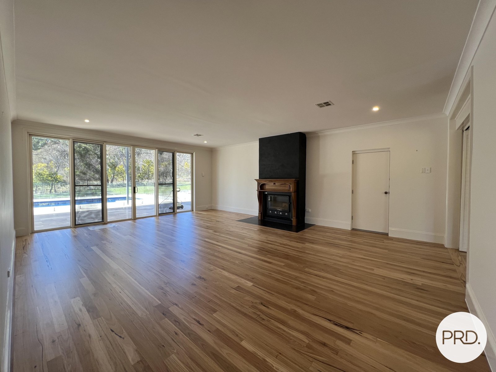 1576 Sutton Road SUTTON 8