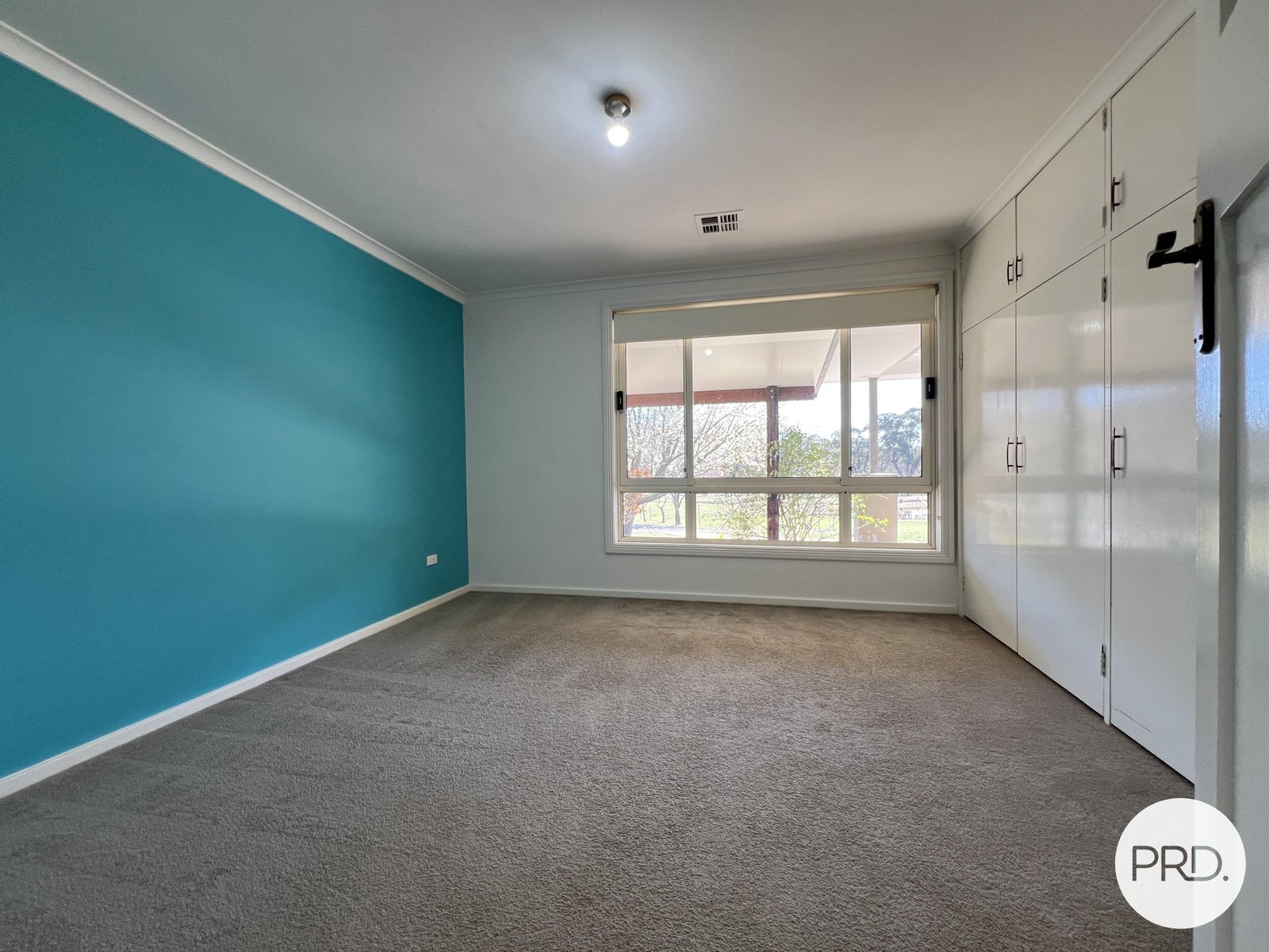 1576 Sutton Road SUTTON 17