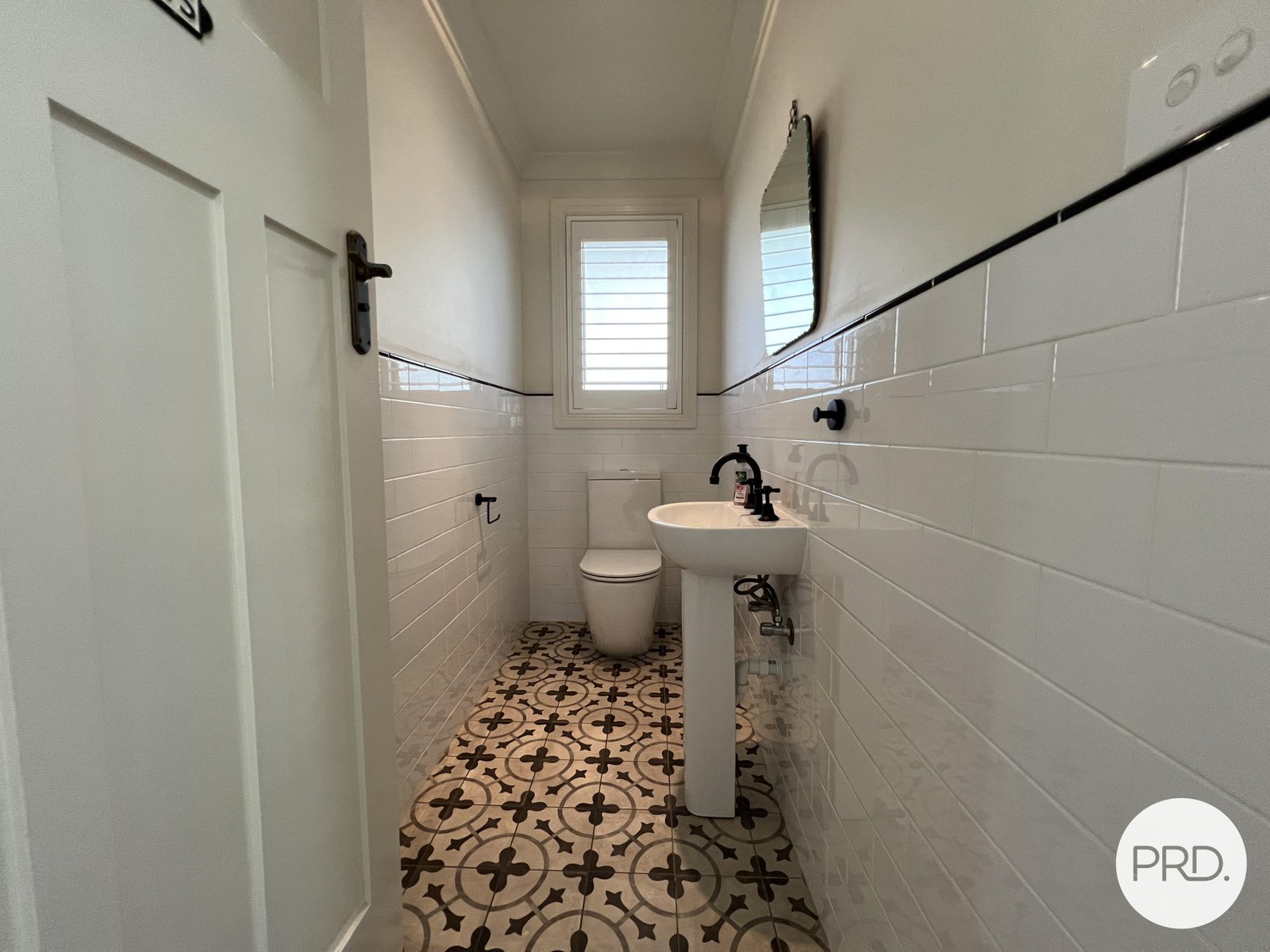 1576 Sutton Road SUTTON 24